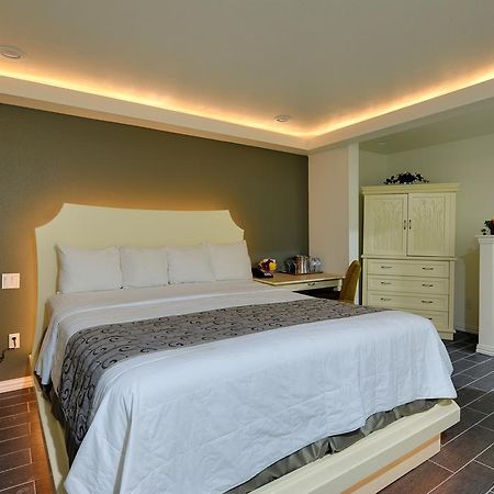 Romantic Inn & Suites Dallas Værelse billede
